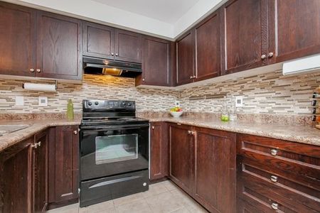 For Lease - 4209 Thomas Alton Boulevard, Burlington, Ontario - Photo 5