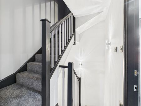 2 bedroom townhouse to rent - Photo 3