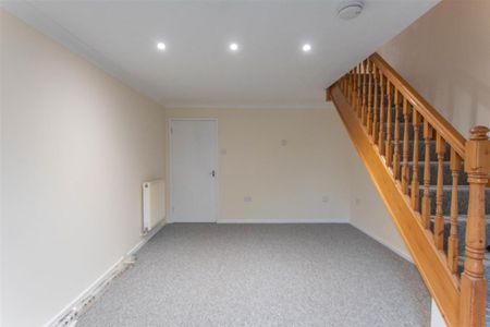 2 bedroom terraced house to rent - Photo 3