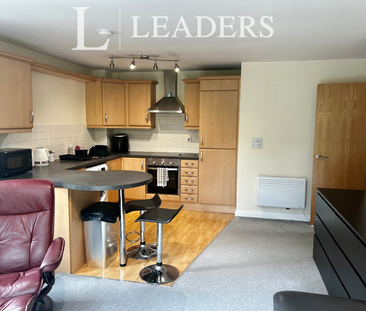 2 bedroom flat to rent - Photo 4
