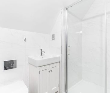 2 bedroom detached house to rent - Photo 5