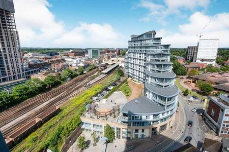 Centrium, Station Approach, GU22 - Photo 2