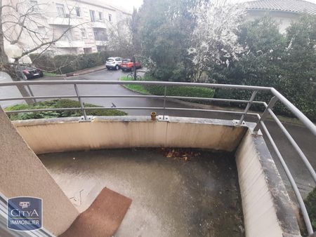 Location Appartement 2 pièces 45m² AGEN 47000 - Photo 5