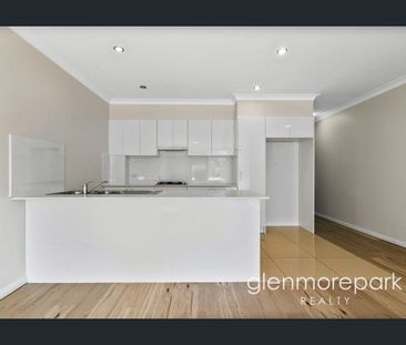 Modern 2 bedroom unit! - Photo 1