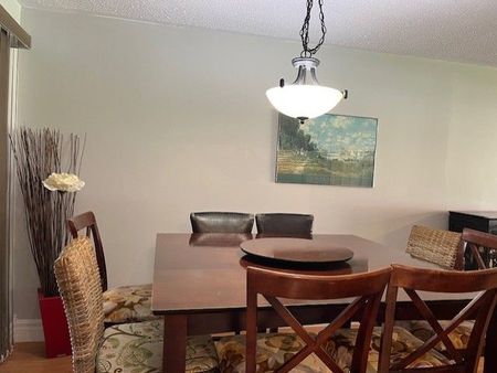 For Lease - 286 Sixth Street, Collingwood, Ontario - Photo 4