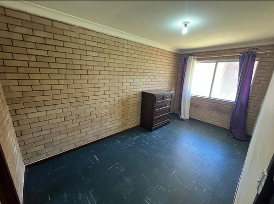 Pets Allowed. Top Locale. Walk to Everything! Ultra-convenient life style - Photo 1
