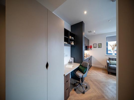 Studio to rent - Photo 1