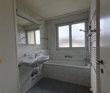 4 Zimmer, 94 m², 2. Stock - Photo 2