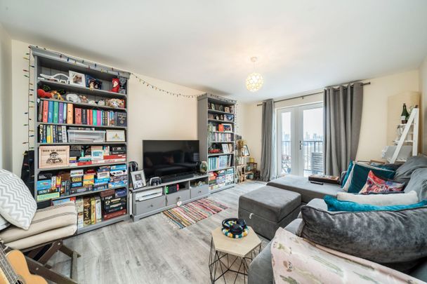 Fairthorn Road, Charlton, SE7, London - Photo 1