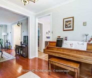 369 HICKLING Trail #Upper - Photo 3