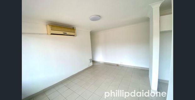 NEWLY RENOVATED 2 BEDROOM UNIT - Photo 1