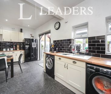 3 bedroom house to rent Trinity Road, Luton, Bedfordshire, LU3 - Photo 5