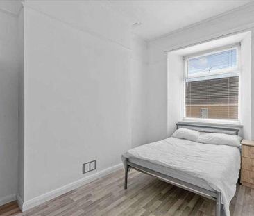 Clifton Place, Plymouth, PL4 - Photo 3