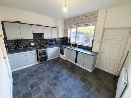 2 bedroom terraced house to rent - Photo 4