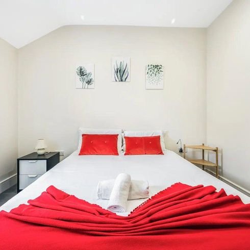 Coningham Road - Photo 1