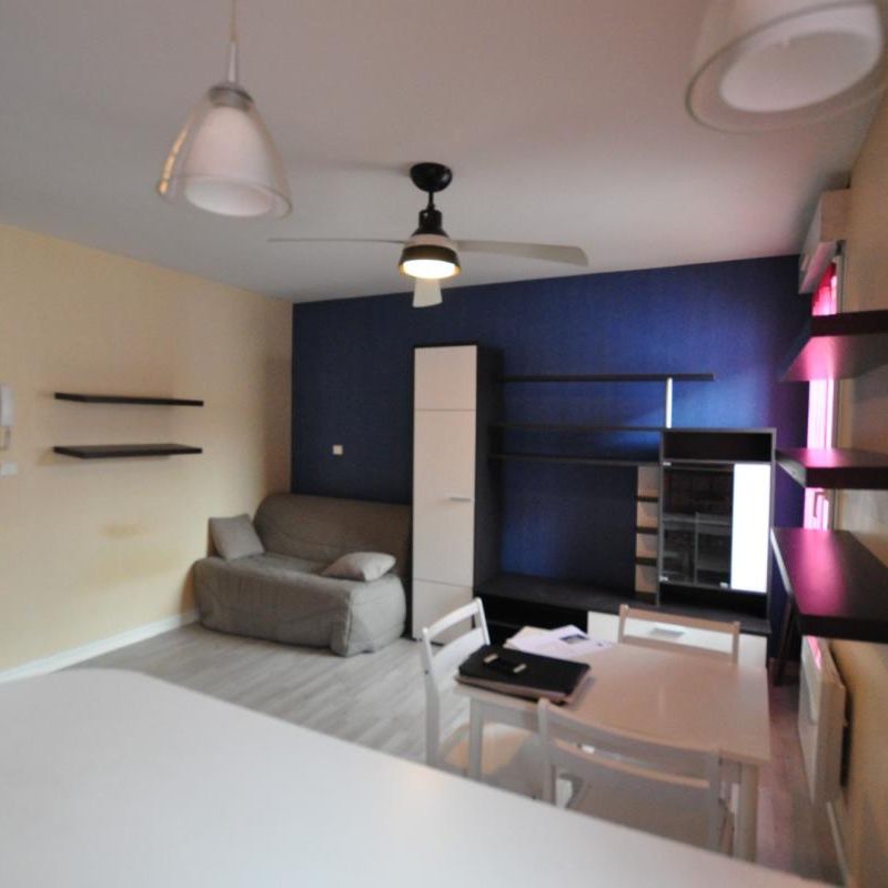 STUDIO MEUBLÉ CENTRE-VILLE - Photo 1