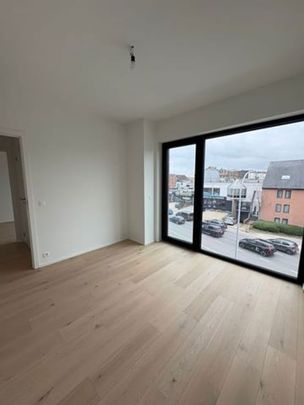 Appartement te huur - Photo 1