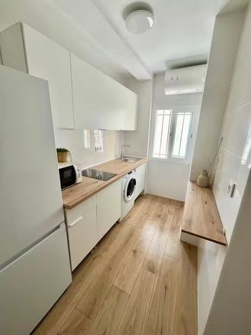 Barriada la Palmilla, Sevilla, Andalusia 41009 - Photo 3