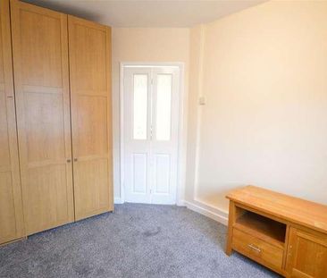 Lancaster Avenue, Slough, Slough, SL2 - Photo 3