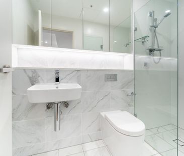 Well-designed modern 2 Bedroom apartment !! - Photo 4