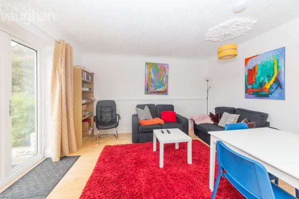 4 bedroom semi-detached house to rent - Photo 1