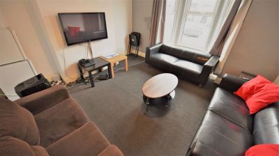 6 bedroom House in Norwood Terrace, Leeds - Photo 5