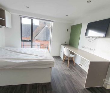 Premium Studio (Access) - Photo 2