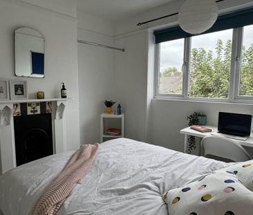 5 bedroom house to rent - Photo 2