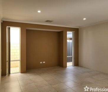 Well-Maintained Home! - Photo 2