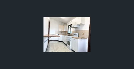 5 Griffin Avenue, Bexley, NSW 2207 - Photo 4