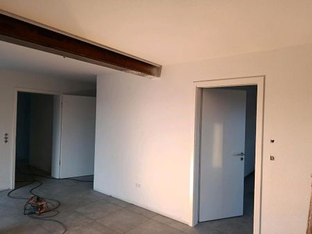 Schicke Oberwohnung - Erstbezug! - Photo 3