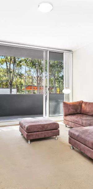 MGM MARTIN – TWO BEDROOM APARTMENT - Photo 1