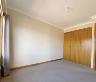 Spacious two bedroom townhouse - Photo 1