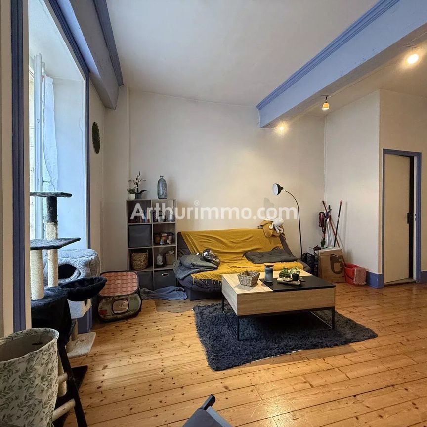 Location Appartement 2 pièces 46 m2 à Lons-le-Saunier - Photo 1