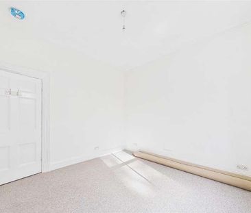 Garston Old Road, Liverpool, L19 - Photo 2