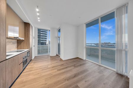 For Lease - 8 Interchange Way Unit# 602, Vaughan, Ontario - Photo 3