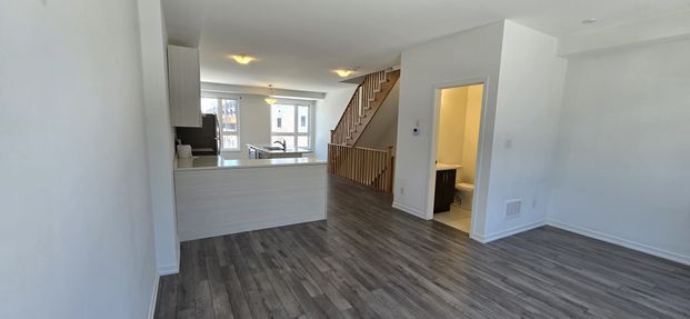 For Lease - 7 Bateson Street, Ajax, Ontario - Photo 1