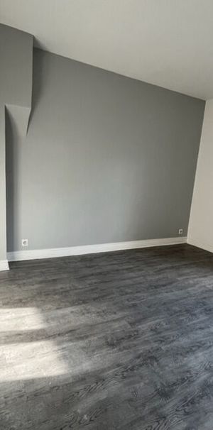 Appartement à louer - REIMS - PROCHE JEAN JAURES - Photo 1