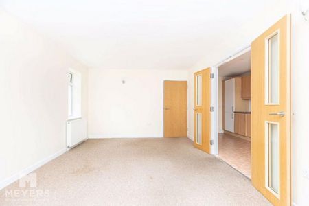 2 bedroom apartment to rent - Photo 3