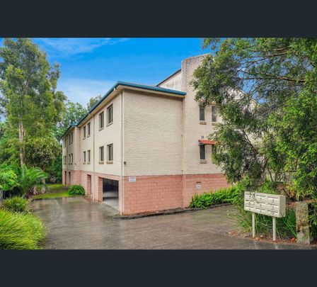2/170-172 Gertrude Street, Gosford, NSW 2250 - Photo 1