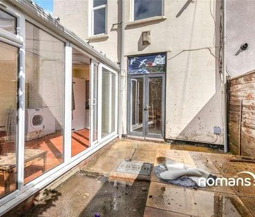 Cheltenham Crescent, Cheltenham Road, Bristol, Somerset, BS6 - Photo 6