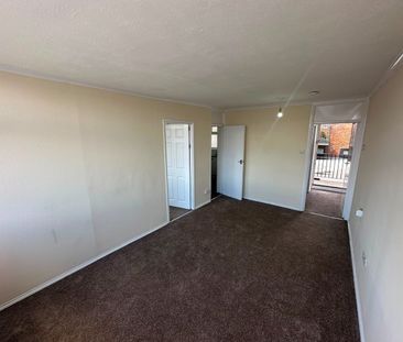1 Bed Flat, Wall End Court, E6 - Photo 1