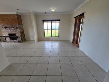 1109 Black Range Road, Bowning NSW 2582 - House For Rent | Domain - Photo 2