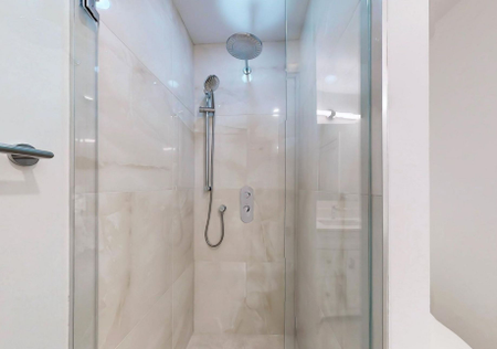 For Lease - 25 Scrivener Square Unit# 411, Toronto, Ontario - Photo 2