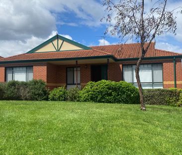 SPACIOUS 3 BEDROOM UNIT - Photo 6