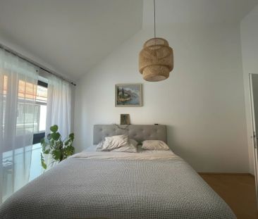 Großzügige 2-Zimmer-Dachgeschoßwohnung in der Grazer Innenstadt! - ... - Photo 4