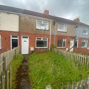 2 bed terraced house to rent in Prudhoe Avenue, Fishburn, Stockton-on-Tees - Photo 2