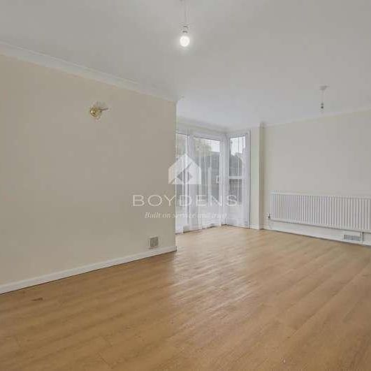 Frinton Road, Kirby Cross, CO13 - Photo 1