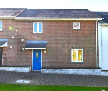 2 bedroom terraced house to rent - Photo 2