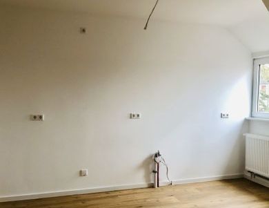 Sanierte Dachgeschosswohnung direkt in der Innenstadt - Photo 1